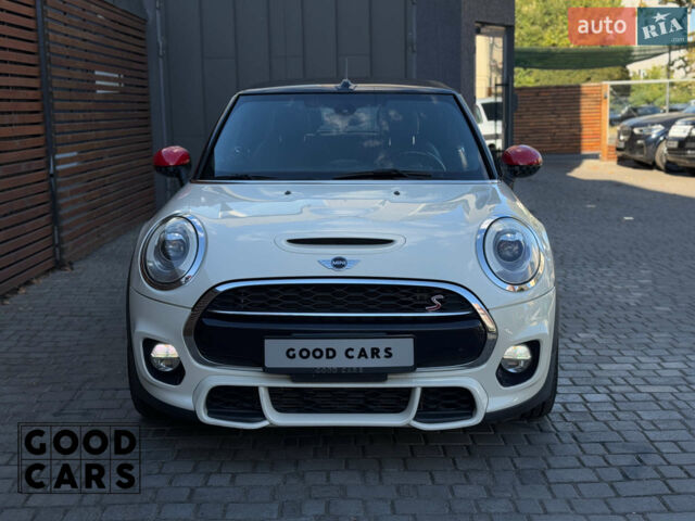 Білий Міні Cooper, об'ємом двигуна 2 л та пробігом 65 тис. км за 16500 $, фото 1 на Automoto.ua