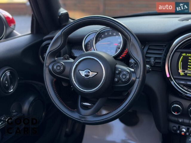 Білий Міні Cooper, об'ємом двигуна 2 л та пробігом 65 тис. км за 16500 $, фото 24 на Automoto.ua