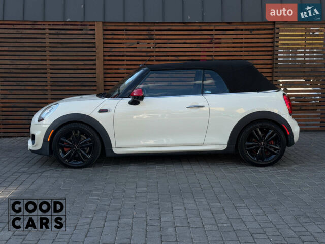 Білий Міні Cooper, об'ємом двигуна 2 л та пробігом 65 тис. км за 16500 $, фото 3 на Automoto.ua