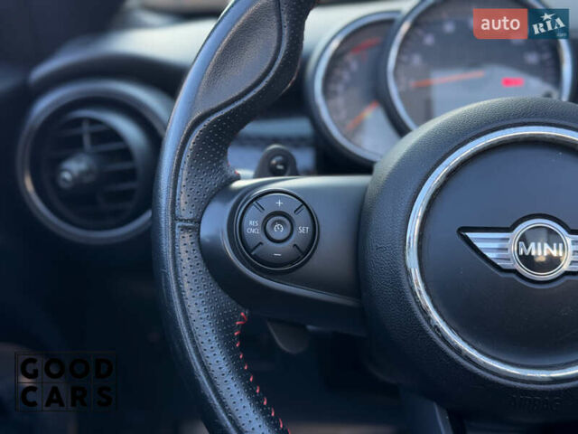 Білий Міні Cooper, об'ємом двигуна 2 л та пробігом 64 тис. км за 16500 $, фото 25 на Automoto.ua