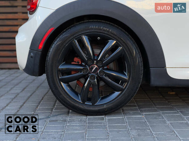 Білий Міні Cooper, об'ємом двигуна 2 л та пробігом 64 тис. км за 16500 $, фото 12 на Automoto.ua
