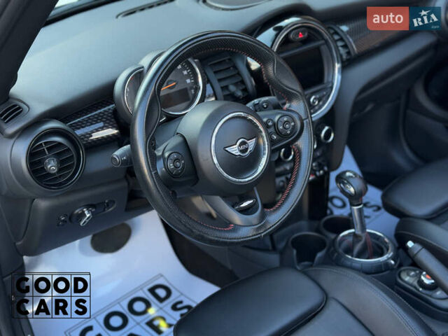 Білий Міні Cooper, об'ємом двигуна 2 л та пробігом 64 тис. км за 16500 $, фото 21 на Automoto.ua