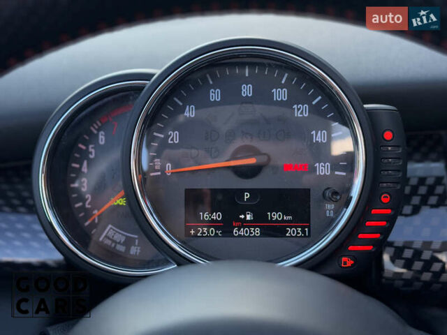 Белый Мини Купер, объемом двигателя 2 л и пробегом 64 тыс. км за 17000 $, фото 27 на Automoto.ua