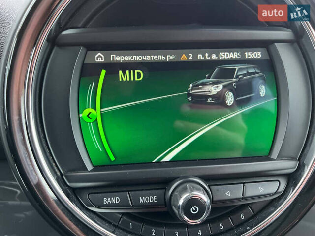 Белый Мини Купер, объемом двигателя 2 л и пробегом 170 тыс. км за 17500 $, фото 22 на Automoto.ua