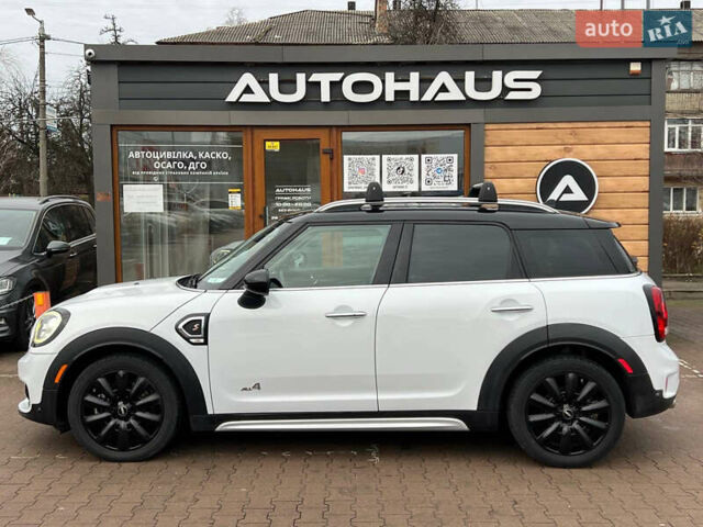 Белый Мини Купер, объемом двигателя 2 л и пробегом 170 тыс. км за 17500 $, фото 4 на Automoto.ua