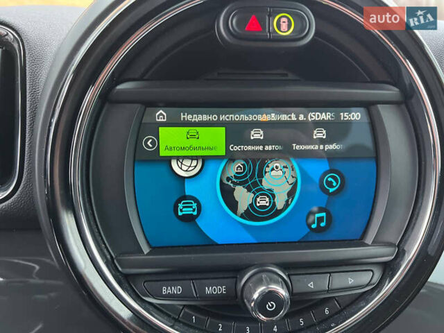 Белый Мини Купер, объемом двигателя 2 л и пробегом 170 тыс. км за 17500 $, фото 18 на Automoto.ua