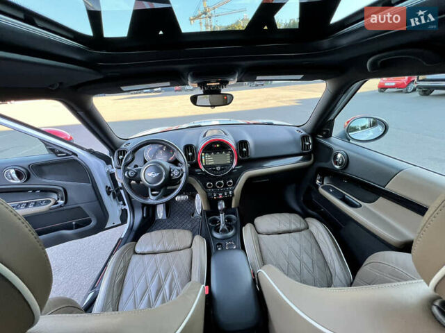 Білий Міні Cooper, об'ємом двигуна 2 л та пробігом 78 тис. км за 26800 $, фото 12 на Automoto.ua