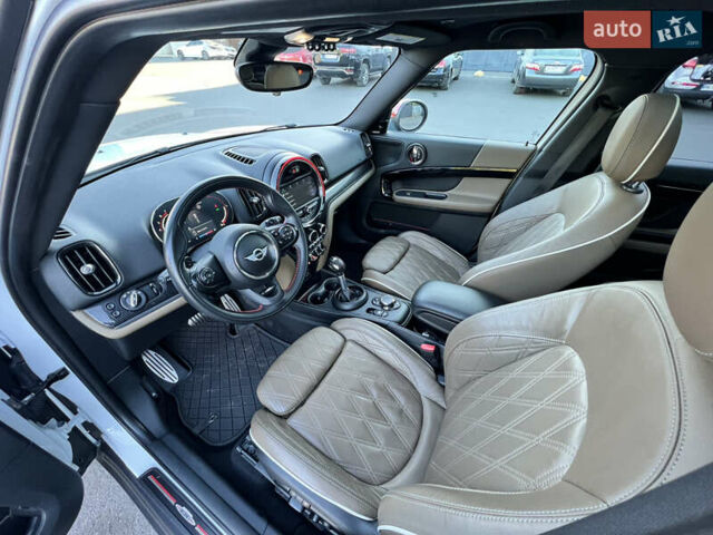 Білий Міні Cooper, об'ємом двигуна 2 л та пробігом 78 тис. км за 26800 $, фото 10 на Automoto.ua