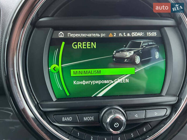 Белый Мини Купер, объемом двигателя 2 л и пробегом 170 тыс. км за 17500 $, фото 23 на Automoto.ua