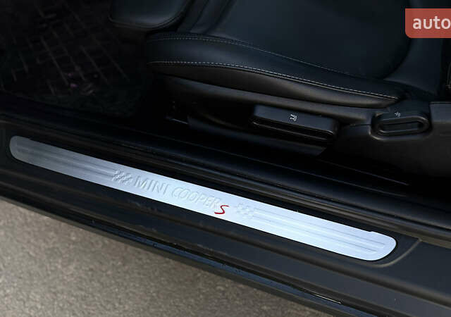 Белый Мини Купер, объемом двигателя 2 л и пробегом 123 тыс. км за 22000 $, фото 13 на Automoto.ua