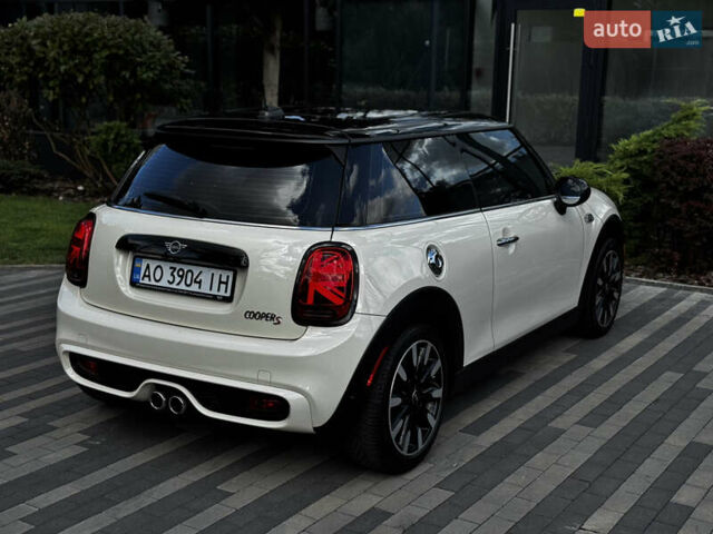 Білий Міні Cooper, об'ємом двигуна 2 л та пробігом 120 тис. км за 23200 $, фото 13 на Automoto.ua