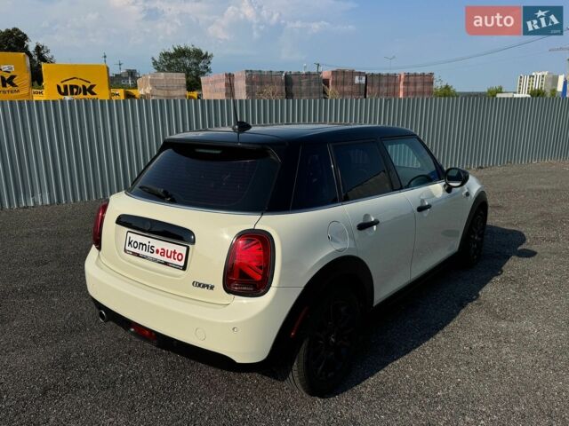 Білий Міні Cooper, об'ємом двигуна 1.5 л та пробігом 128 тис. км за 16099 $, фото 50 на Automoto.ua