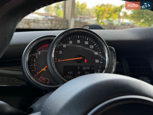 Білий Міні Cooper, об'ємом двигуна 1.5 л та пробігом 128 тис. км за 16099 $, фото 80 на Automoto.ua