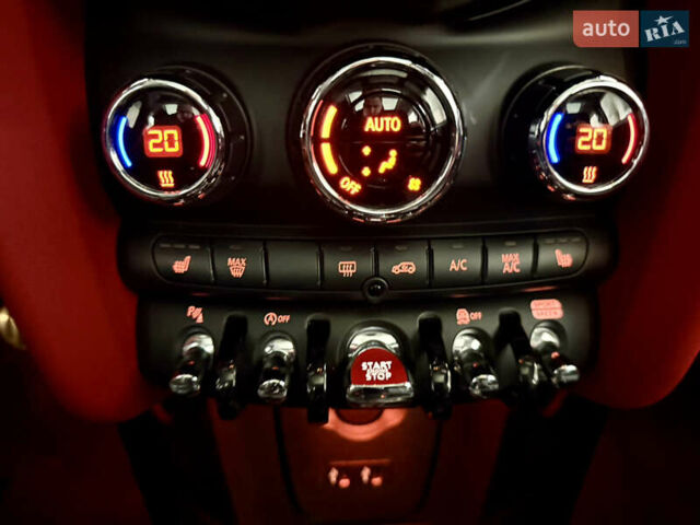 Белый Мини Купер, объемом двигателя 2 л и пробегом 53 тыс. км за 26500 $, фото 35 на Automoto.ua