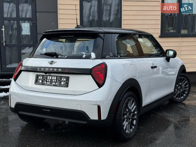 Білий Міні Cooper, об'ємом двигуна 2 л та пробігом 6 тис. км за 34999 $, фото 56 на Automoto.ua