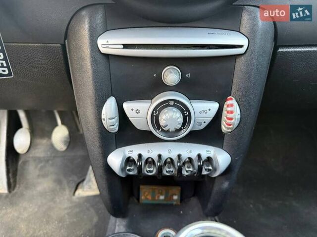 Бежевый Мини Купер, объемом двигателя 1.4 л и пробегом 185 тыс. км за 6290 $, фото 19 на Automoto.ua