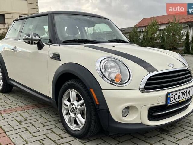 Бежевий Міні Cooper, об'ємом двигуна 1.6 л та пробігом 110 тис. км за 8199 $, фото 23 на Automoto.ua