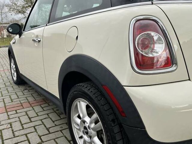 Бежевий Міні Cooper, об'ємом двигуна 1.6 л та пробігом 110 тис. км за 8199 $, фото 36 на Automoto.ua