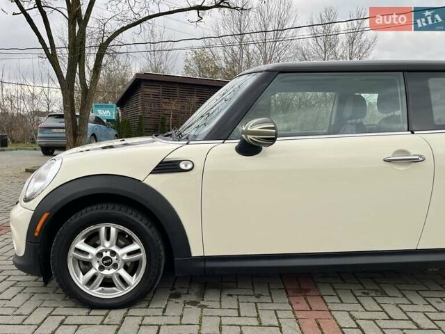 Бежевий Міні Cooper, об'ємом двигуна 1.6 л та пробігом 110 тис. км за 8199 $, фото 47 на Automoto.ua