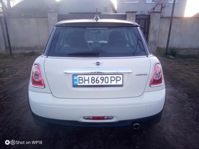 Бежевий Міні Cooper, об'ємом двигуна 1.6 л та пробігом 78 тис. км за 7500 $, фото 13 на Automoto.ua