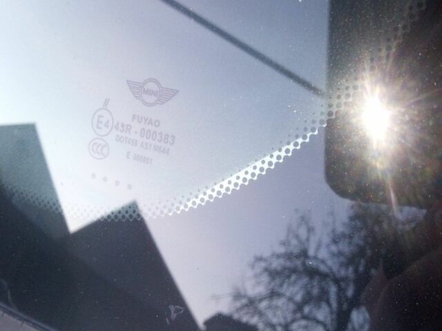 Бежевый Мини Купер, объемом двигателя 1.6 л и пробегом 78 тыс. км за 7500 $, фото 16 на Automoto.ua