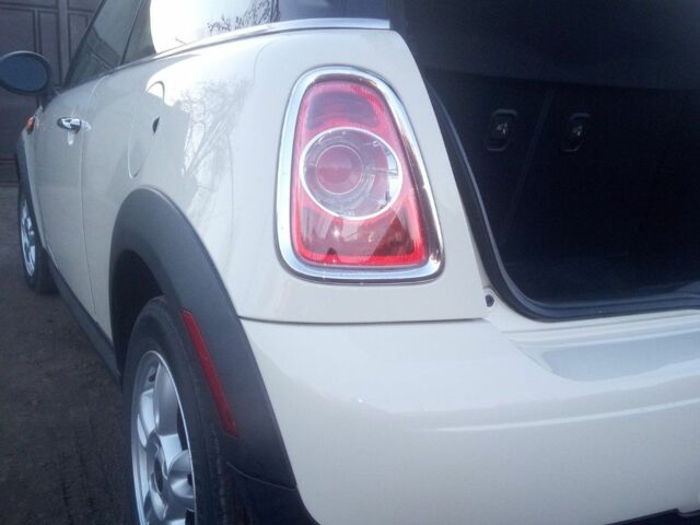 Бежевый Мини Купер, объемом двигателя 1.6 л и пробегом 78 тыс. км за 7500 $, фото 2 на Automoto.ua