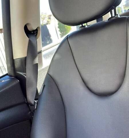 Бежевый Мини Купер, объемом двигателя 1.6 л и пробегом 87 тыс. км за 13499 $, фото 15 на Automoto.ua