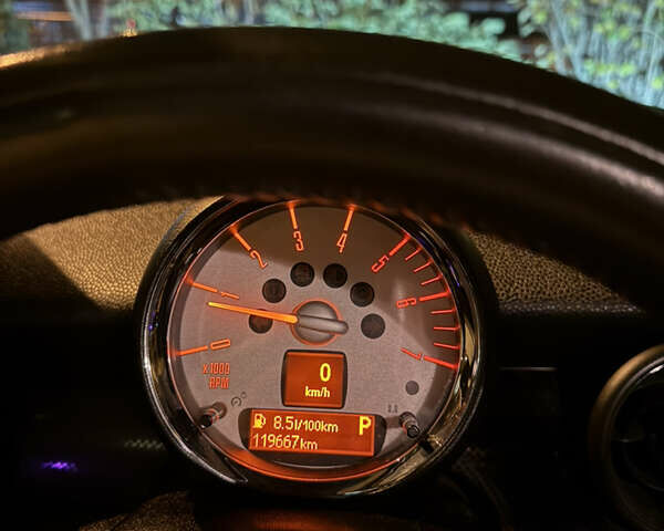 Бежевый Мини Купер, объемом двигателя 2 л и пробегом 119 тыс. км за 11200 $, фото 18 на Automoto.ua