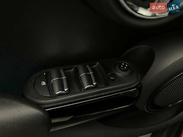 Бежевый Мини Купер, объемом двигателя 1.5 л и пробегом 110 тыс. км за 11798 $, фото 14 на Automoto.ua