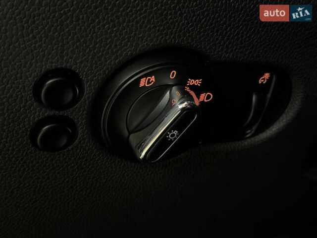 Бежевий Міні Cooper, об'ємом двигуна 1.5 л та пробігом 173 тис. км за 8799 $, фото 27 на Automoto.ua