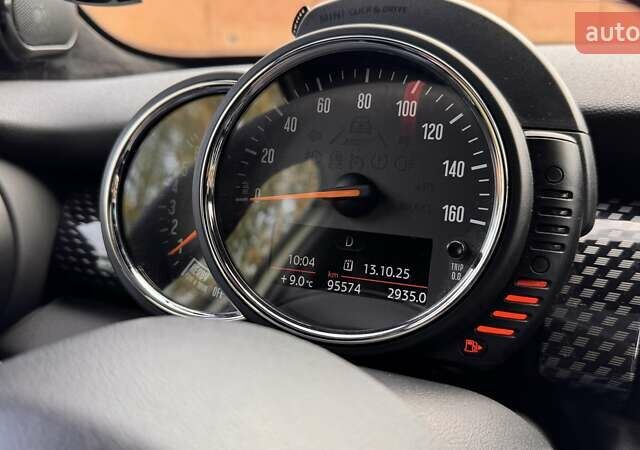 Бежевый Мини Купер, объемом двигателя 2 л и пробегом 95 тыс. км за 16000 $, фото 11 на Automoto.ua