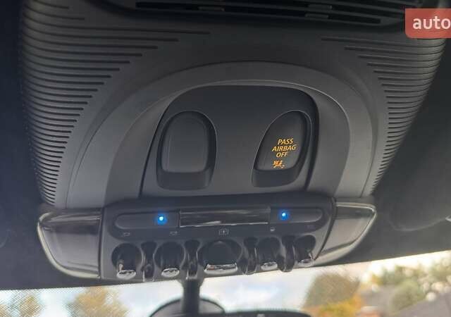 Бежевый Мини Купер, объемом двигателя 2 л и пробегом 95 тыс. км за 16000 $, фото 25 на Automoto.ua