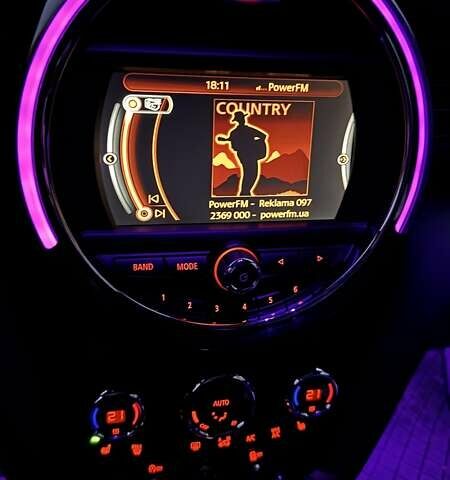 Бежевый Мини Купер, объемом двигателя 2 л и пробегом 95 тыс. км за 16000 $, фото 27 на Automoto.ua