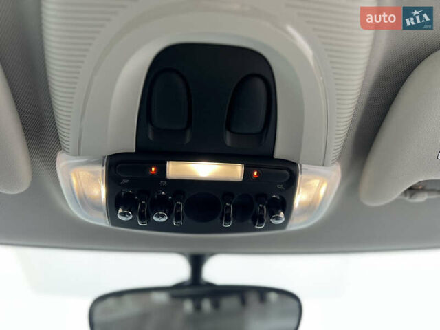 Бежевий Міні Cooper, об'ємом двигуна 1.5 л та пробігом 107 тис. км за 11500 $, фото 23 на Automoto.ua