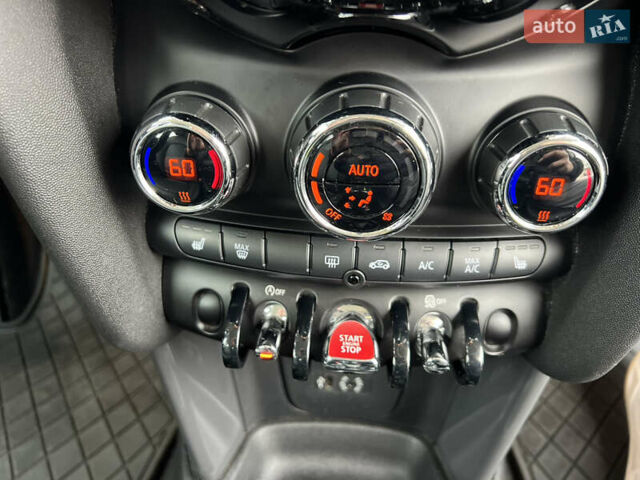 Бежевий Міні Cooper, об'ємом двигуна 1.5 л та пробігом 107 тис. км за 11500 $, фото 21 на Automoto.ua