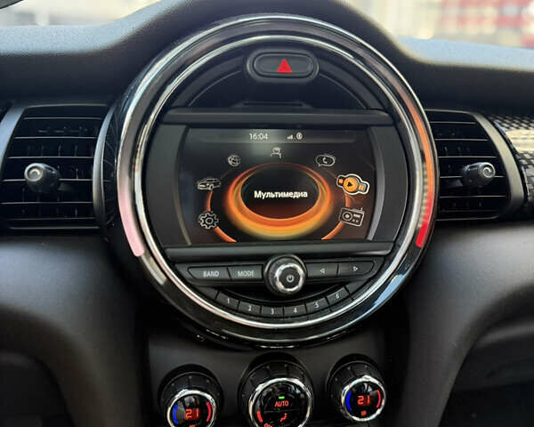 Бежевий Міні Cooper, об'ємом двигуна 2 л та пробігом 140 тис. км за 15400 $, фото 37 на Automoto.ua