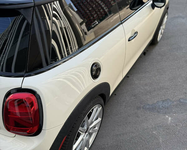 Бежевий Міні Cooper, об'ємом двигуна 2 л та пробігом 140 тис. км за 15400 $, фото 28 на Automoto.ua