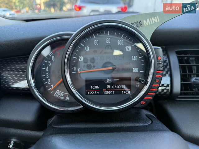 Бежевий Міні Cooper, об'ємом двигуна 2 л та пробігом 140 тис. км за 15400 $, фото 36 на Automoto.ua