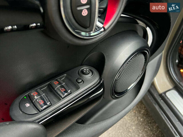 Бежевый Мини Купер, объемом двигателя 1.6 л и пробегом 57 тыс. км за 16990 $, фото 14 на Automoto.ua