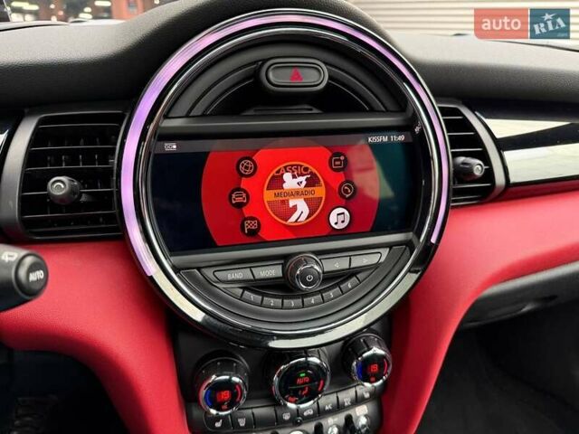 Бежевий Міні Cooper, об'ємом двигуна 2 л та пробігом 53 тис. км за 26990 $, фото 27 на Automoto.ua