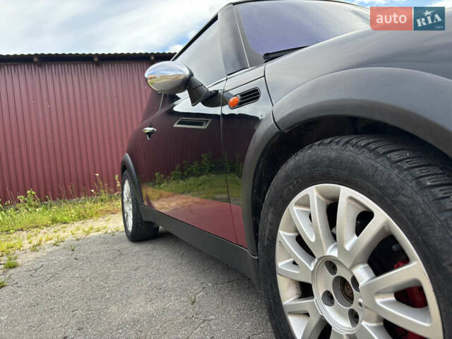 Чорний Міні Cooper, об'ємом двигуна 1.6 л та пробігом 325 тис. км за 3700 $, фото 8 на Automoto.ua