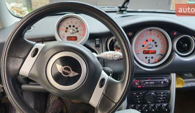 Чорний Міні Cooper, об'ємом двигуна 1.6 л та пробігом 125 тис. км за 4500 $, фото 16 на Automoto.ua