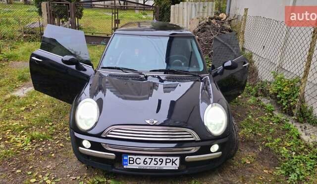 Чорний Міні Cooper, об'ємом двигуна 1.6 л та пробігом 125 тис. км за 4500 $, фото 8 на Automoto.ua