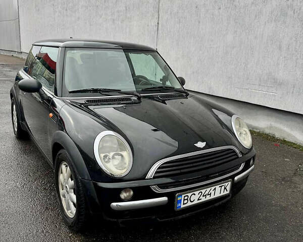 Чорний Міні Cooper, об'ємом двигуна 1.6 л та пробігом 275 тис. км за 4450 $, фото 1 на Automoto.ua