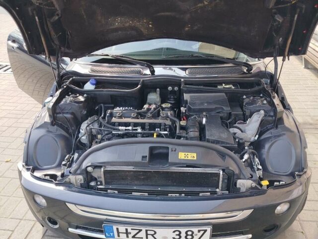 Чорний Міні Cooper, об'ємом двигуна 1.6 л та пробігом 206 тис. км за 2300 $, фото 33 на Automoto.ua