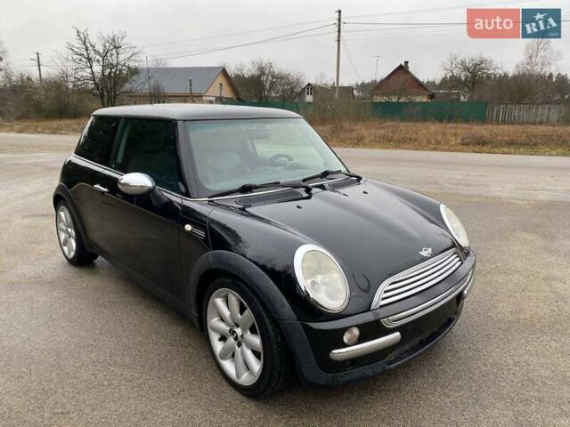 Черный Мини Купер, объемом двигателя 0 л и пробегом 274 тыс. км за 5500 $, фото 1 на Automoto.ua
