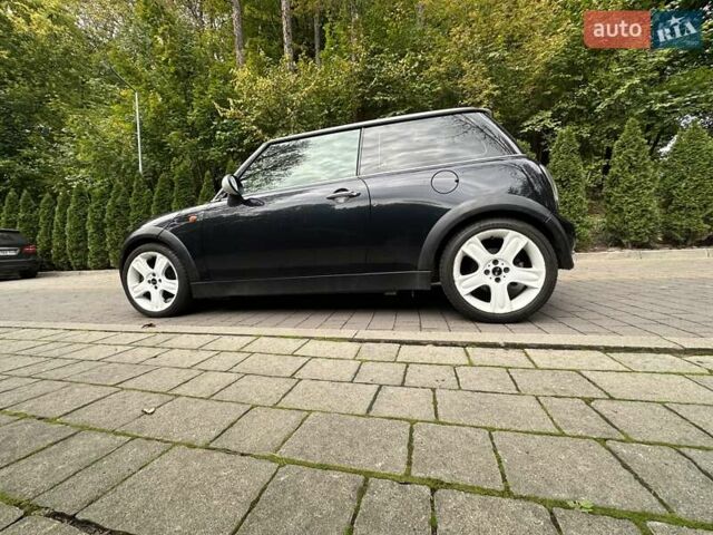 Чорний Міні Cooper, об'ємом двигуна 1.6 л та пробігом 240 тис. км за 5300 $, фото 15 на Automoto.ua