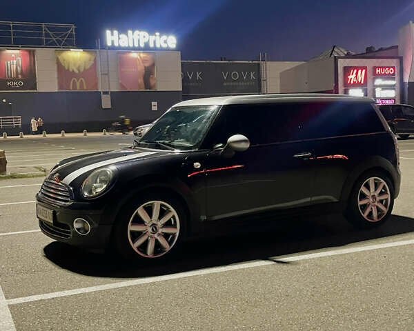 Черный Мини Купер, объемом двигателя 1.6 л и пробегом 270 тыс. км за 6899 $, фото 2 на Automoto.ua