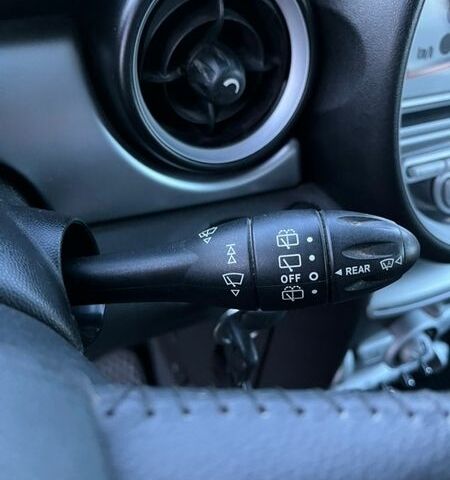 Черный Мини Купер, объемом двигателя 1.4 л и пробегом 162 тыс. км за 6600 $, фото 27 на Automoto.ua