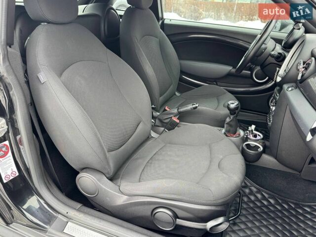 Чорний Міні Cooper, об'ємом двигуна 2 л та пробігом 259 тис. км за 6990 $, фото 8 на Automoto.ua